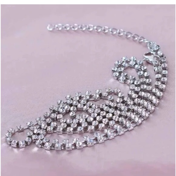 Rhinestone Leg Chain - Picture 3 of 4